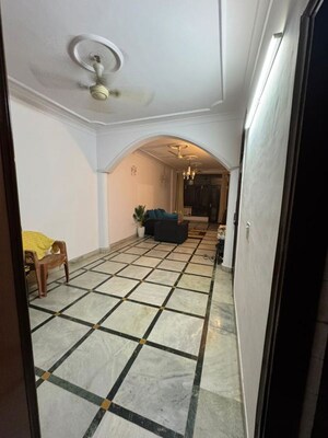 Bathroom in 3 BHK Builder Floor at Shivalik Colony – for Rent