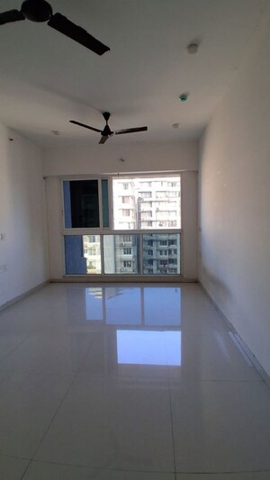 Room in 2 BHK Apartment at A And O F Residences Malad, Malad East – for Rent