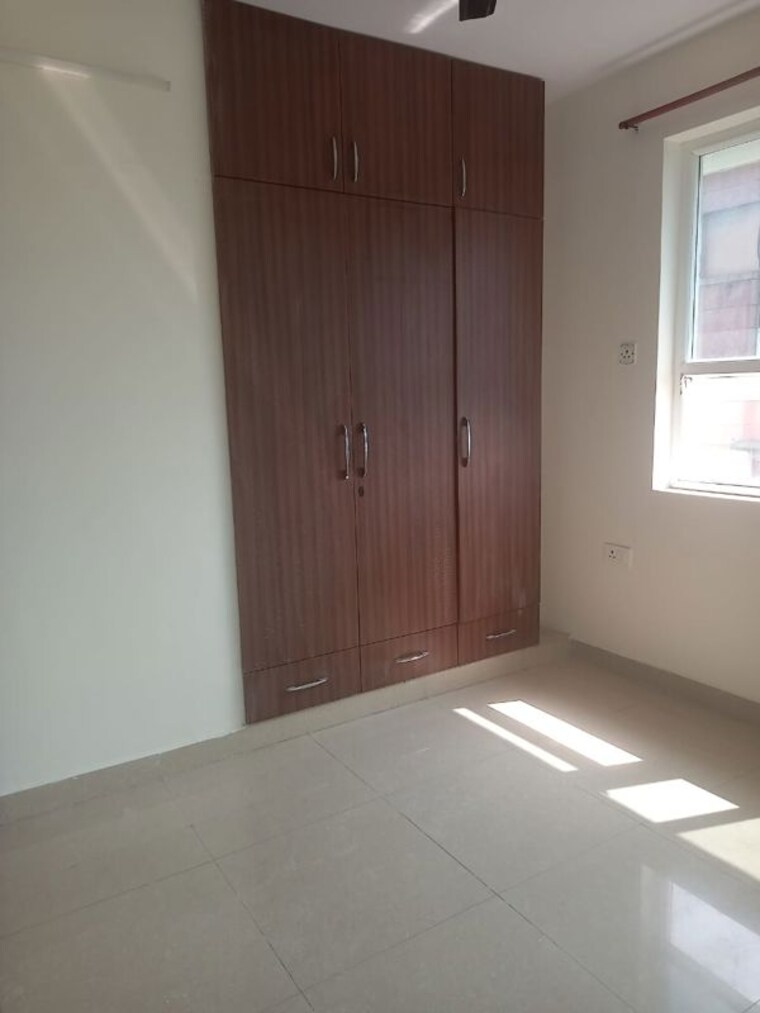 Room, dwarka 3 Bedroom 1550 Sq.Ft. Apartment In Dwarka Delhi 10265573