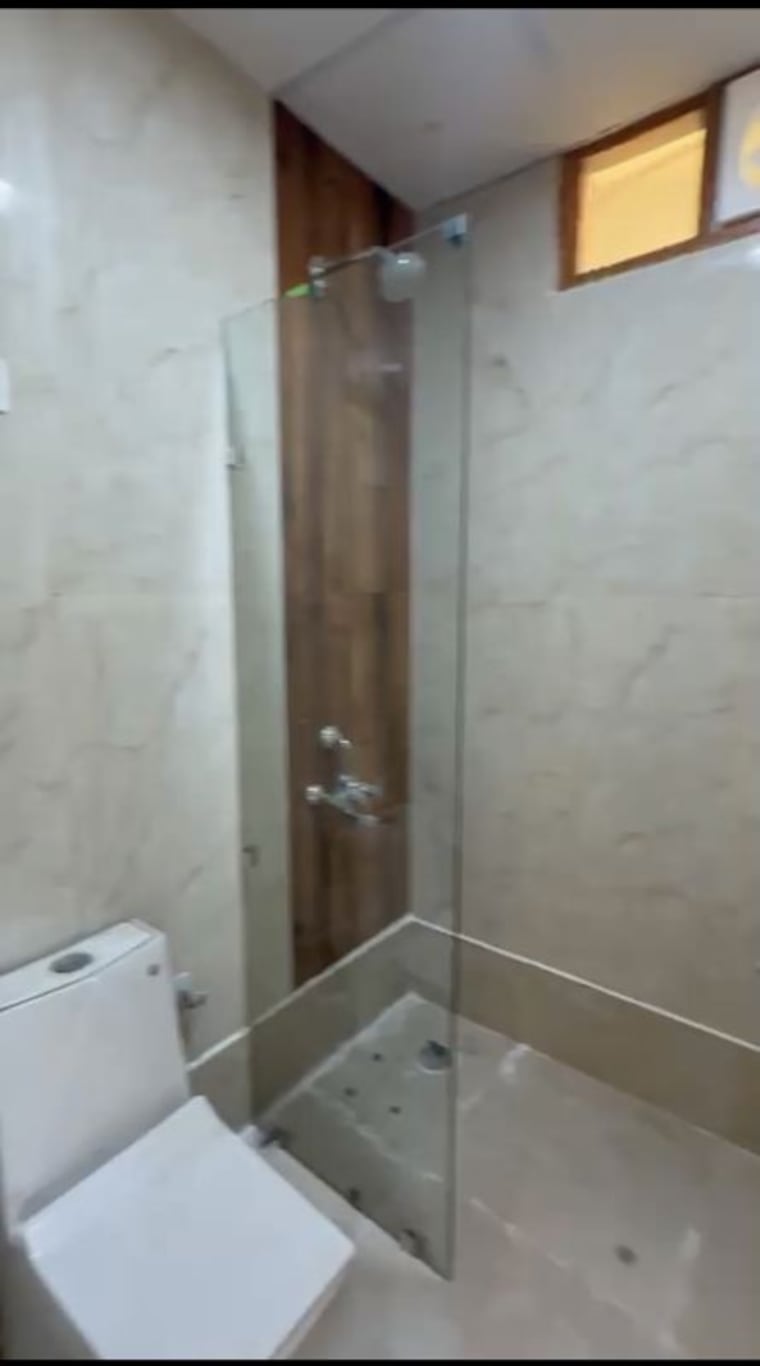 Bathroom, sector 49 2 Bedroom 1300 Sq.Ft. Builder Floor In Sector 49 Noida 10304047