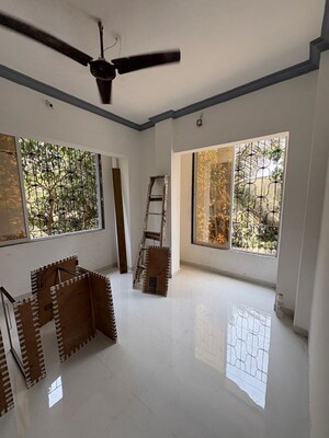 2 BHK Apartment For Rent in Seawoods