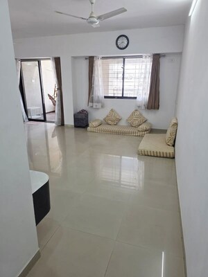 Room in 2 BHK Apartment at Satyam Serenity, Wadgaon Sheri – for Rent