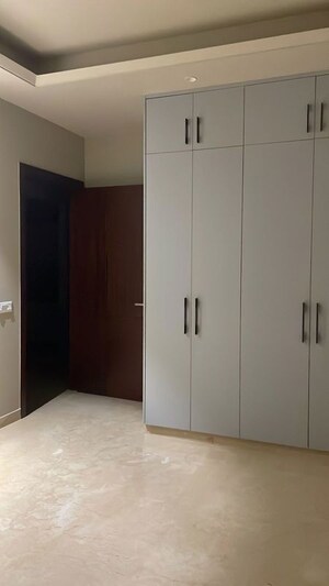 Room in 3 BHK Builder Floor at Greater Kailash I – for Sale