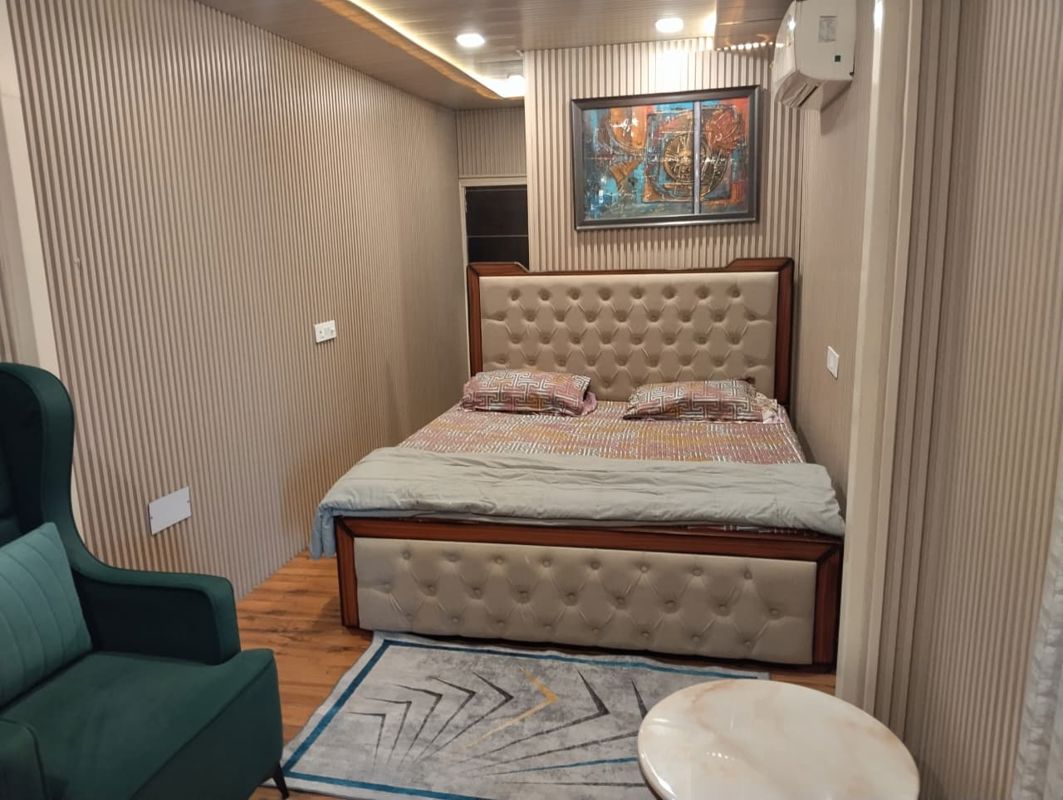 2 BHK Builder Floor For Rent in Nehru Enclave