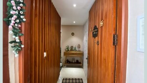 Building Lobby in 3 BHK Apartment at Omaxe Heights, Sector 86 – for Rent