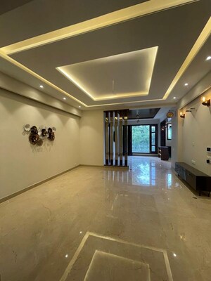 3 BHK Builder Floor For Rent in Sector 7