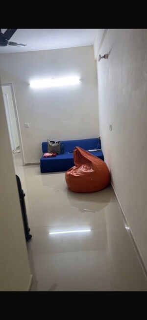 1 BHK Apartment For Rent in Shree Vardhman Green Court, Sector 90