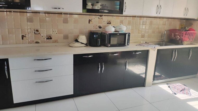 Kitchen, salarpuria-sattva-cadenza 3 Bedroom 1870 Sq.Ft. Apartment In Kudlu Gate Bangalore 10304159