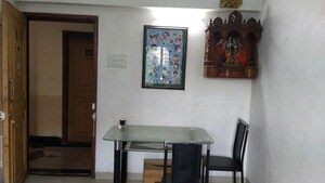 Furnished Amenities in 1 BHK Apartment at K Raheja Heights, Malad East – for Rent