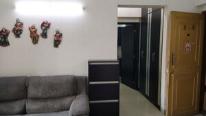 Furnished Amenities in 1 BHK Apartment at K Raheja Heights, Malad East – for Rent