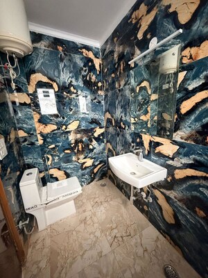 Team Area in 4 BHK Builder Floor at Chattarpur – for Rent