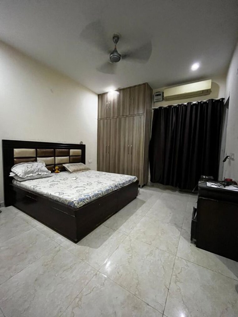 Bedroom, sbp-housing-park 3 Bedroom 1307 Sq.Ft. Apartment In Central Derabassi Chandigarh 10304176