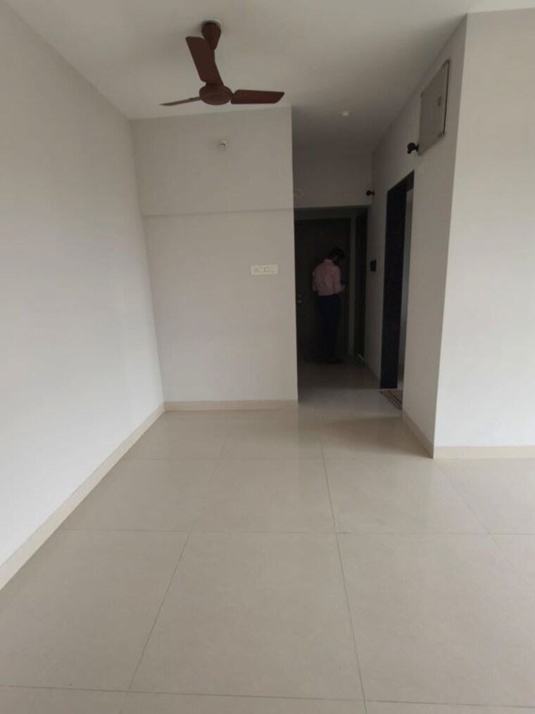 Room, rustomjee-meridian 2 Bedroom 645 Sq.Ft. Apartment In Kandivali West Mumbai 10304190