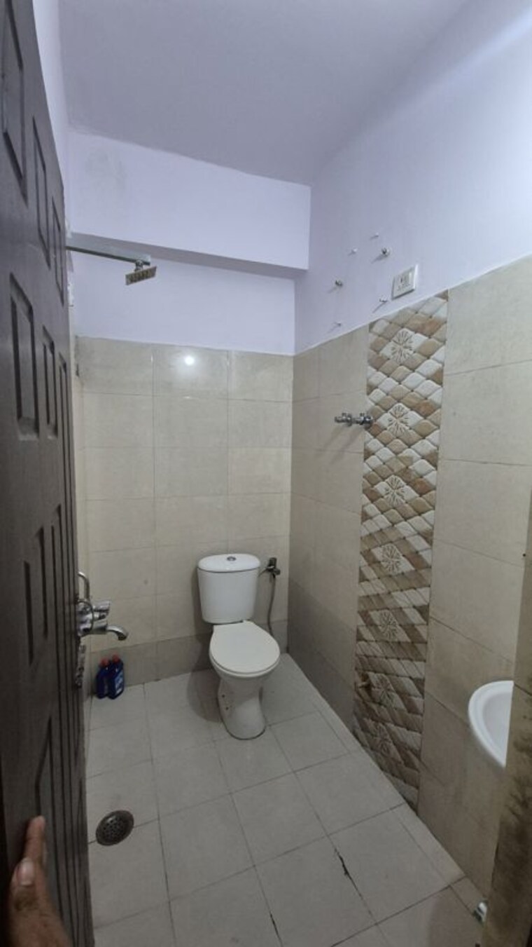 Bathroom, chinhat 2 Bedroom 1550 Sq.Ft. Independent House In Chinhat Lucknow 10304193