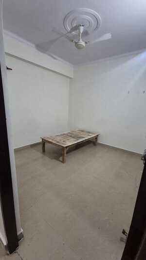 Room in 2 BHK Independent House at Chinhat – for Sale