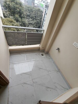 Balcony in 1 RK Builder Floor at Sushant Lok I – for Rent