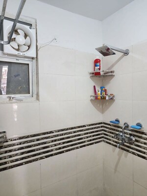 Furnished Amenities in 2 BHK Apartment at Shree Vardhman Green Court, Sector 90 – for Rent