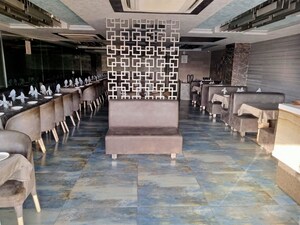 Parking in  Showroom at Science City – for Sale