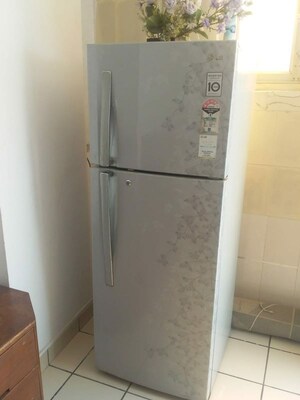 Furnished Amenities in 1 BHK Builder Floor at East Of Kailash – for Rent