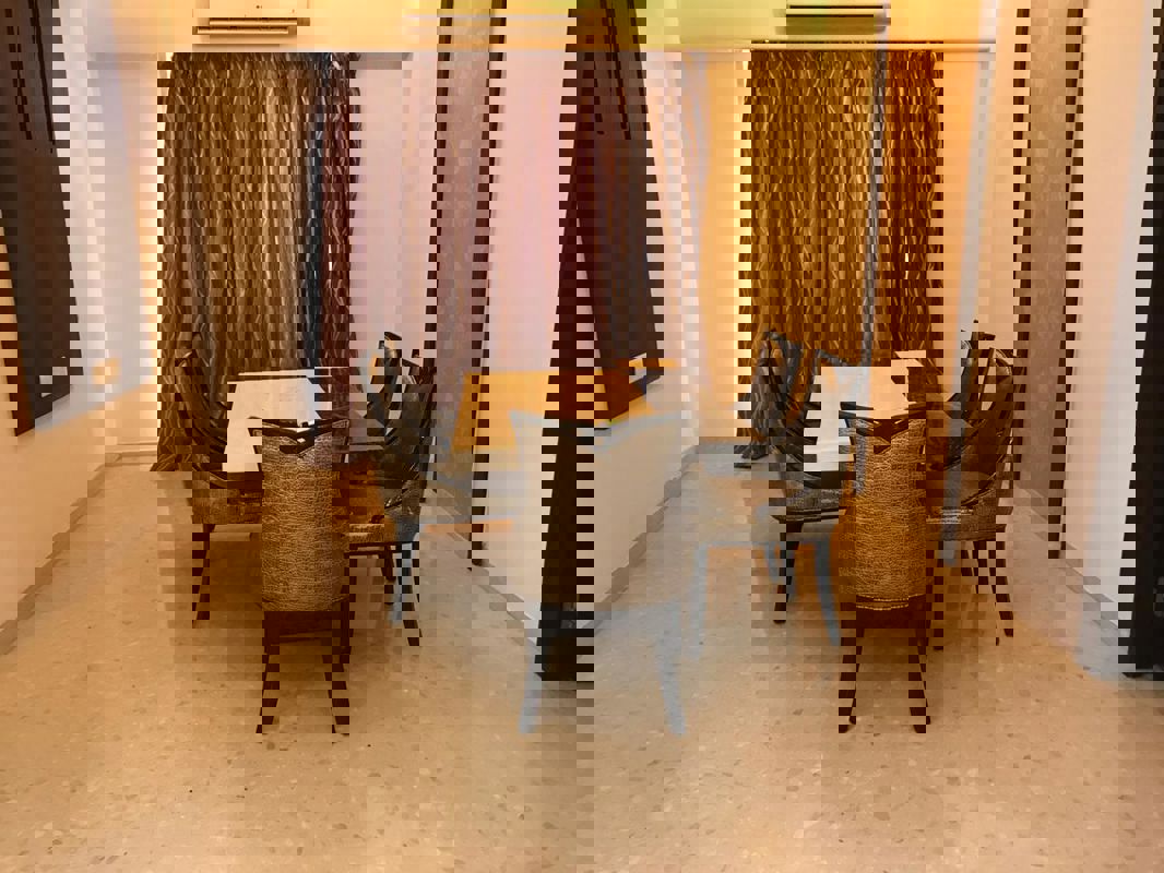 4 BHK + Pooja Room,Servant Room 4350 Sq.Ft. Apartment in Lake Front Solitaire