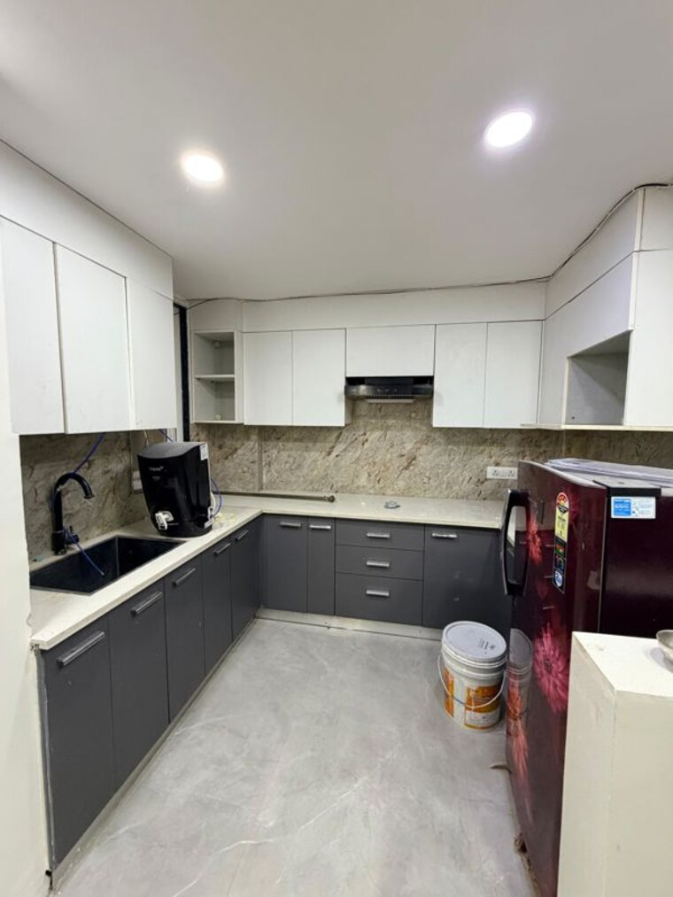 Kitchen, chattarpur 3 Bedroom 1200 Sq.Ft. Builder Floor In Chattarpur Delhi 10304214
