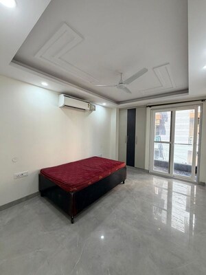 Room in 3 BHK Builder Floor at Chattarpur – for Rent
