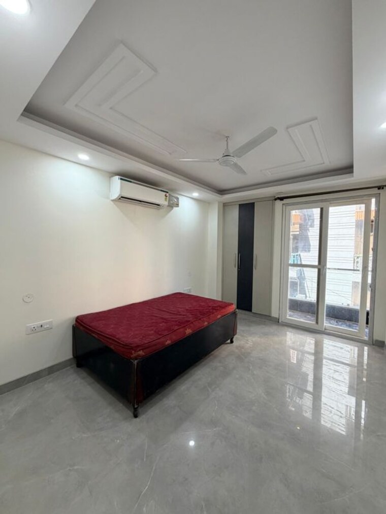 Room, chattarpur 3 Bedroom 1200 Sq.Ft. Builder Floor In Chattarpur Delhi 10304214