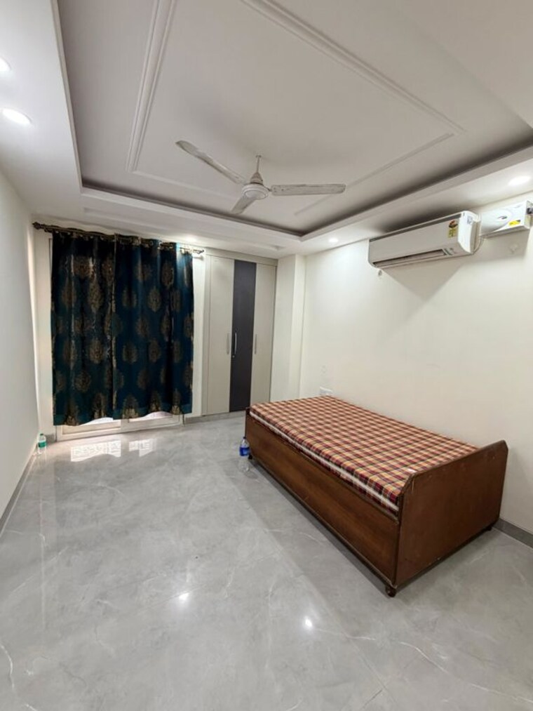 Bedroom, chattarpur 3 Bedroom 1200 Sq.Ft. Builder Floor In Chattarpur Delhi 10304214