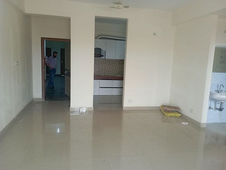 Room, sector 4 dwarka 3 Bedroom 1800 Sq.Ft. Apartment In Sector 4 Dwarka Delhi 10265313