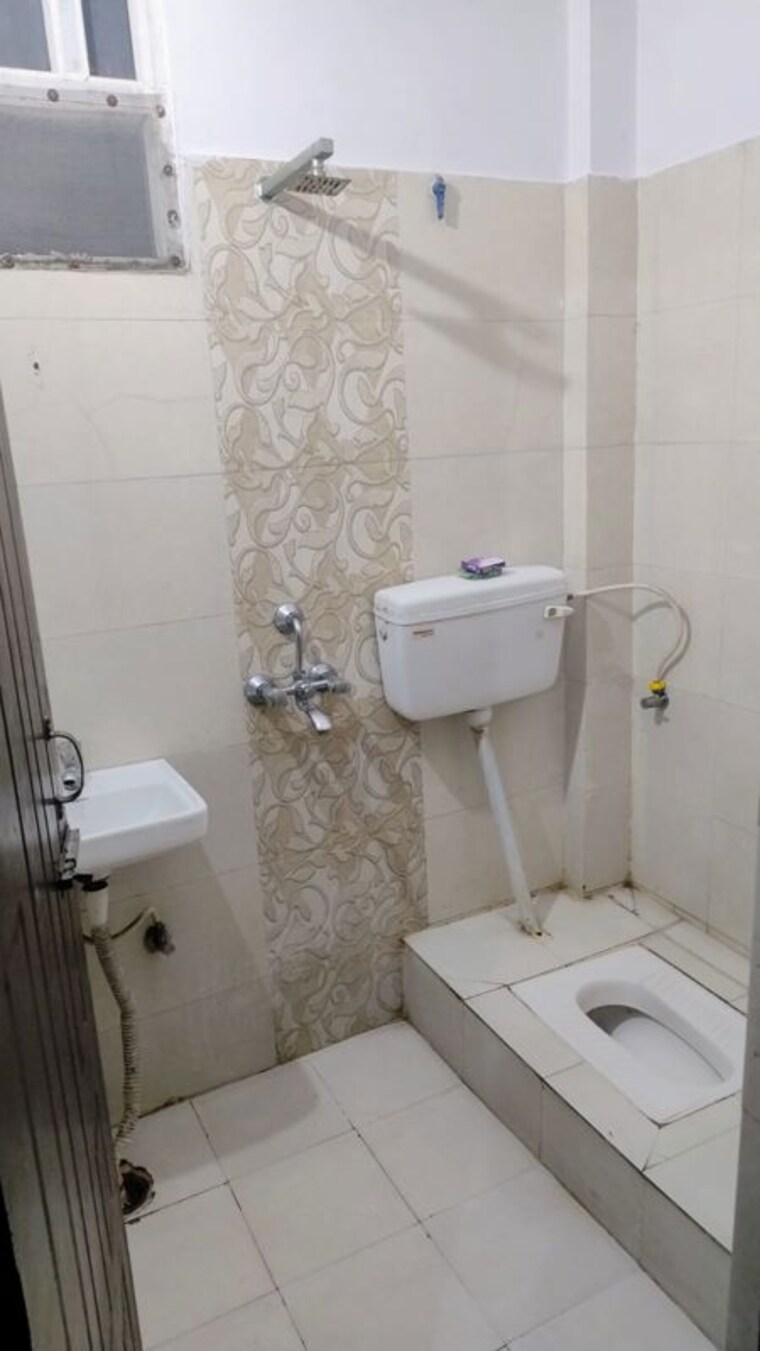 Bathroom, chinhat 2 Bedroom 1552 Sq.Ft. Independent House In Chinhat Lucknow 10304243