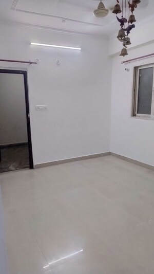 Room in 2 BHK Independent House at Chinhat – for Sale