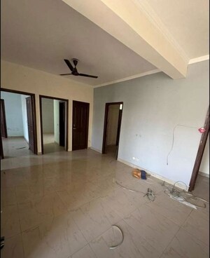 Room in 3 BHK Apartment at Maya Garden City, Lohgarh – for Rent