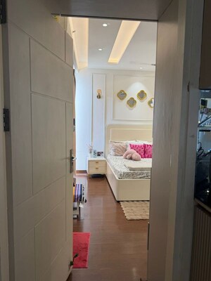 Bathroom in 3 BHK Apartment at Mapsko Mount Ville, Sector 79 – for Sale