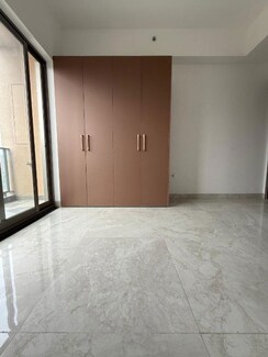 3.5 BHK + Servant Room Apartment For Rent in Shalimar Belvedere Court