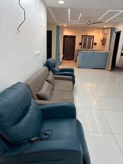 3 BHK + Pooja Room,Servant Room,Study Room,Extra Room Apartment For Rent in Manvitha Vistara
