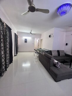 3 BHK + Pooja Room Apartment For Rent in Welworth Paradise