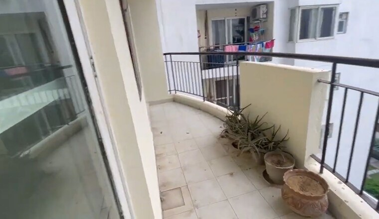 Balcony, aditya-celebrity-homes 2 Bedroom 1220 Sq.Ft. Apartment In Sector 76 Noida 10304348