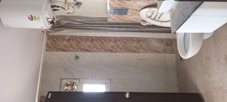 Bathroom, oxirich-avenue 3 Bedroom 1761 Sq.Ft. Apartment In Ahinsa Khand 2 Ghaziabad 10304364