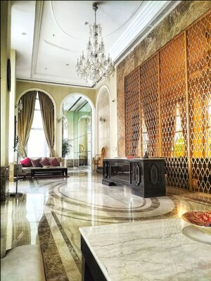 Gym in 3 BHK Apartment at DLF The Skycourt, Sector 86 – for Rent