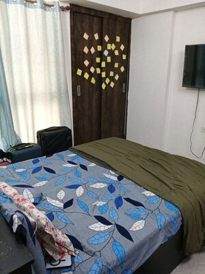 Bedroom in 1 BHK Apartment at Lodha Amara, Kolshet Road – for Sale