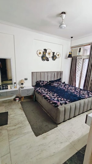 Bedroom in 3 BHK Apartment at Mahagun Masion, Indrapuram – for Sale