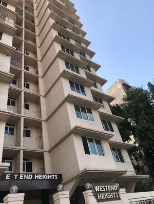 2 BHK Apartment For Rent in Kandivali East