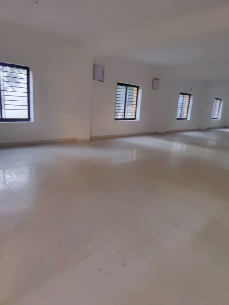 Room, nehru nagar Commercial Office Space 2500 Sq.Ft. In Nehru Nagar Bangalore 10304428