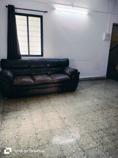 2 BHK Apartment For Rent in Surya Terrace