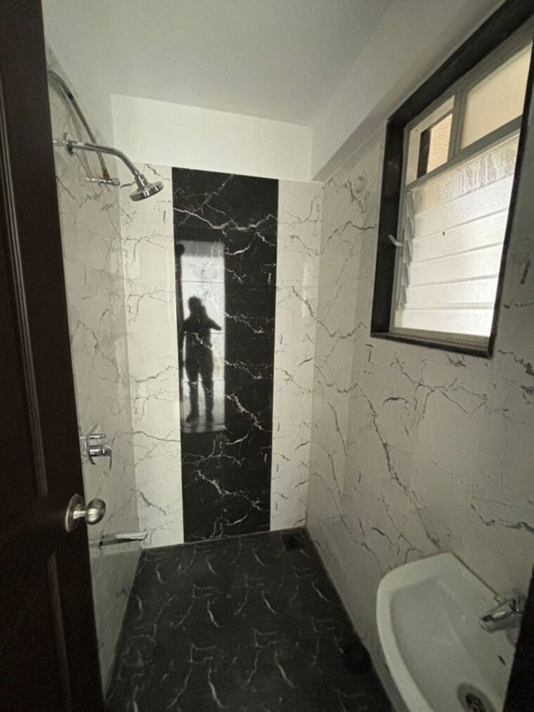 Bathroom, ganraj-skydale 1 Bedroom 630 Sq.Ft. Apartment In Mohammadwadi Pune 10304558