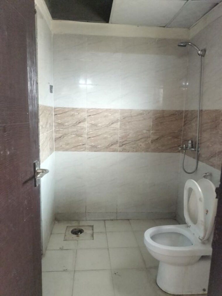 Bathroom, himalaya-pride 2 Bedroom 1185 Sq.Ft. Apartment In Tech Zone 4 Greater Noida Greater Noida 9898202