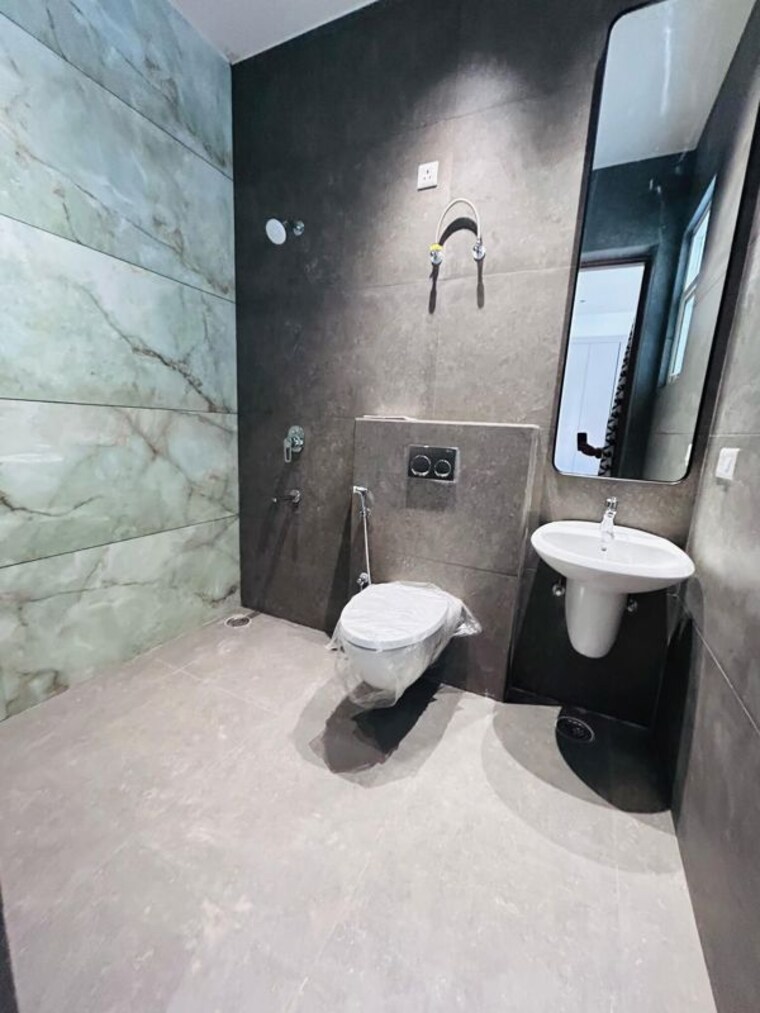 Bathroom, alliance-the-eminence 3 Bedroom 1600 Sq.Ft. Apartment In Singhpura Zirakpur 10304579