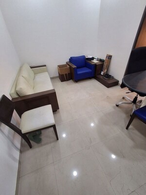 Team Area in 1 RK Apartment at Ashok Towers, Parel – for Rent