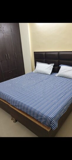 2 BHK + Pooja Room Independent House For Rent in Sector 30