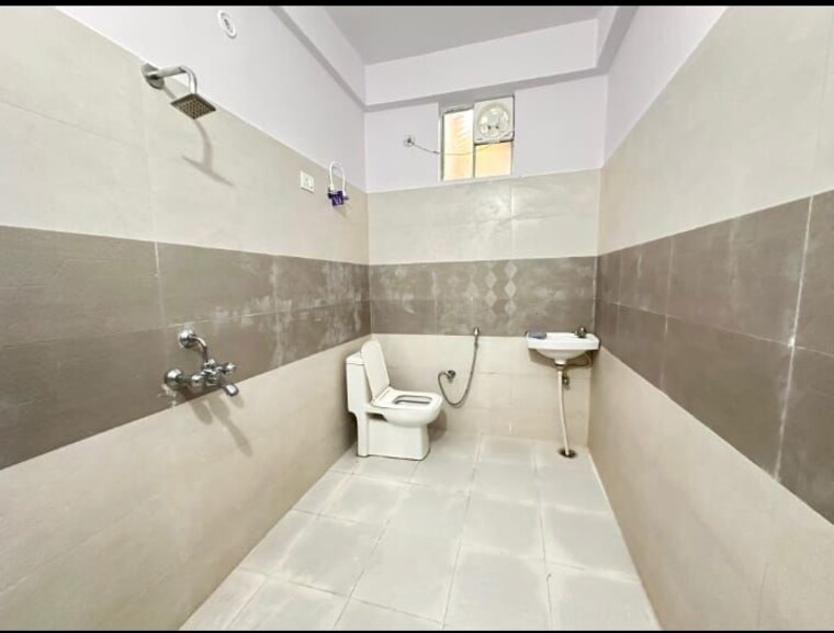 Bathroom, sirsi road 2.5 Bedroom 92 Sq.Yd. Villa In Sirsi Road Jaipur 10304667